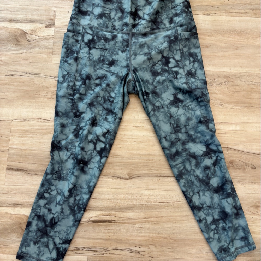 Athleta Blue Apparel Leggings size L